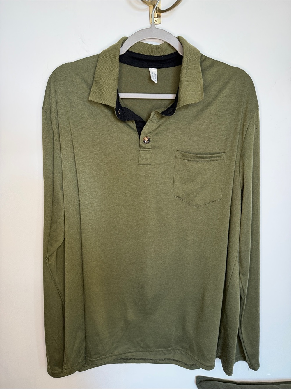 Men's Olive Green Long-Sleeve Polo Shirt with Chest Pocket